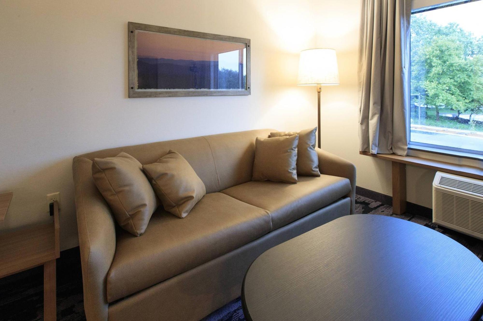Fairfield Inn & Suites By Marriott Philadelphia Valley Forge/Great Valley Berwyn Esterno foto